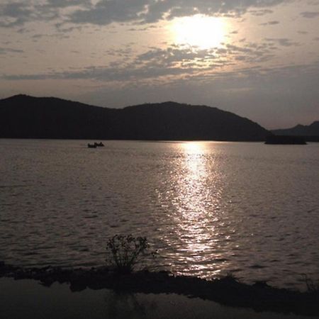 Regenta Central Jal Mahal, Τζαϊπούρ Εξωτερικό φωτογραφία